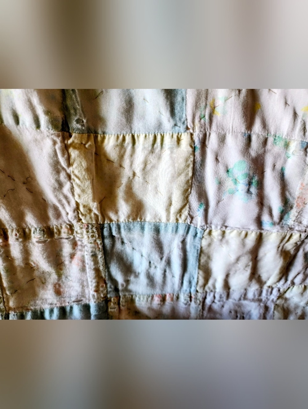 Small Vintage Patchwork Quilt - Picture 4 of 5